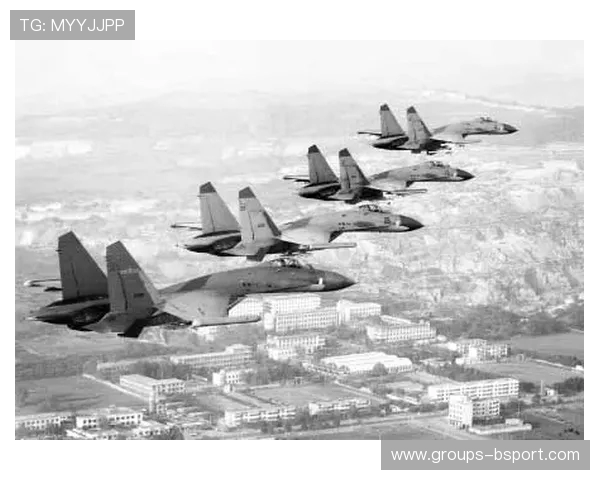 《孤狼战斗机玩法介绍：CODM全新战斗模式解析与技巧分享》